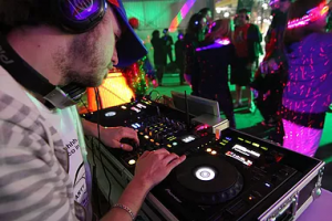 mobile discotheques parties adelaide Party Higher - Silent Disco Adelaide