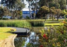 Mount Barker, Waterfront boardwalk